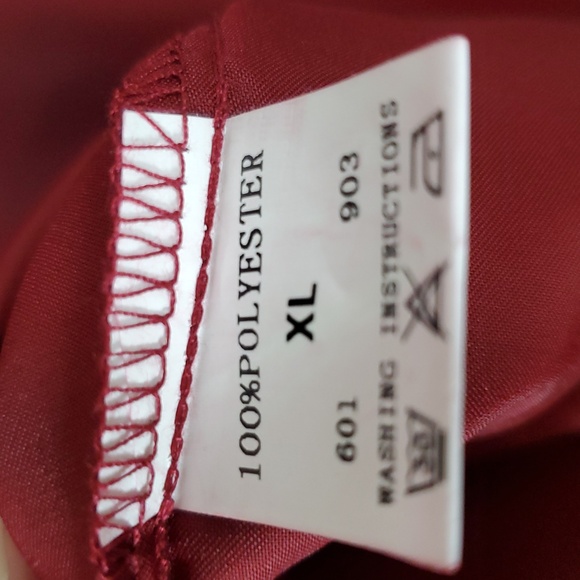 Luxveer Women's Long Sleeve Button Down Classic Collared Shirt ~ Wine Red - Picture 10 of 10